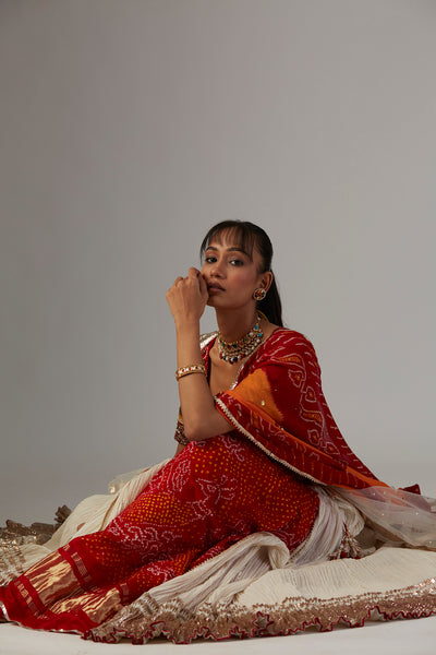 IVORY GAUZE CRINKLED LEHENGA SET WITH CHANDERI UNSTITCHED BLOUSE (BRM-25A))