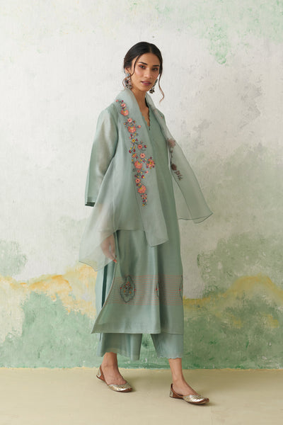 AQUA CHANDERI KASHMIRI EMB. KURTA SET (3 PCS)