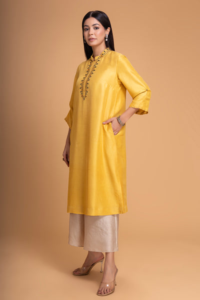 YELLOW DUPION EMB. KURTA SET (2 PCS)