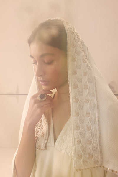 Printed Ivory Phiran + Attached Hood (E-01/TL-24)