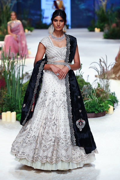 Toosh Viscose Dupion Emb. Lehenga Se ( Kz-15)