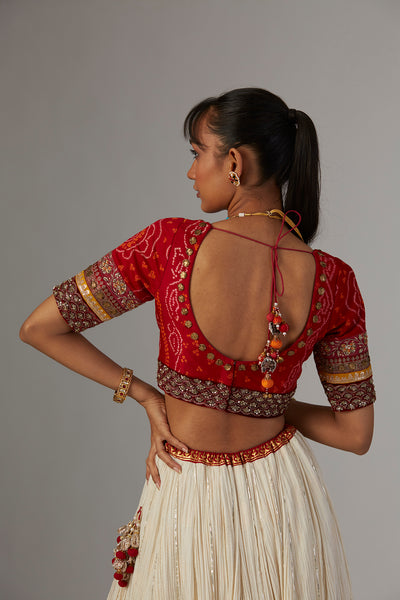 IVORY GAUZE CRINKLED LEHENGA SET WITH CHANDERI UNSTITCHED BLOUSE (BRM-25A))