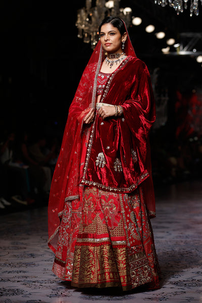 RED DUPION WEAVE MUKTI KALI EMBROIDERED LEHENGA SET (4 PCS)
