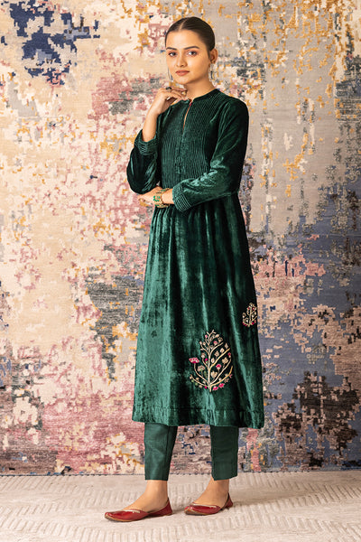 Emerald Green Velvet Embroidered Tunic Set (Vt-04)