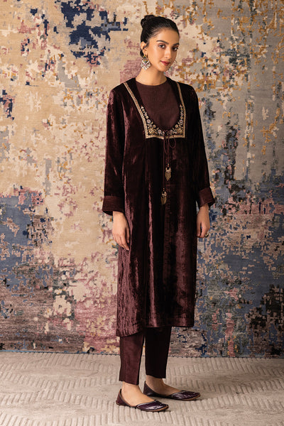 Brown Velvet Embroidered Tunic Set(Vt-03)