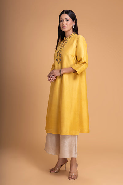YELLOW DUPION EMB. KURTA SET (2 PCS)