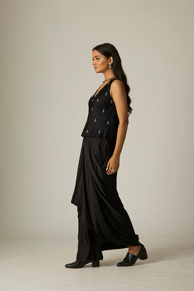 BLACK SATIN TOP & SKIRT SET (2 PCS)