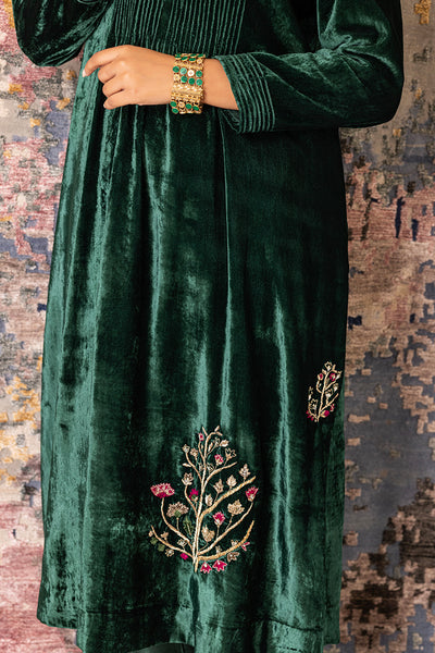 Emerald Green Velvet Embroidered Tunic Set (Vt-04)