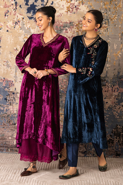 Falsa Velvet Embroidered Kurta Set (Vt-10)