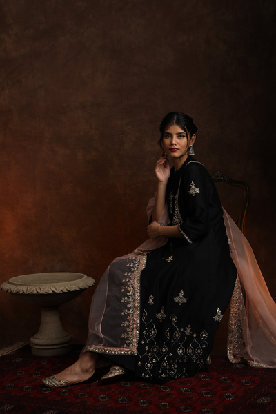 BLACK & OLD ROSE EMBROIDERED KURTA SET (3 PCS)
