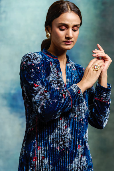 BLUE SILK VELVET EMBROIDERED TUNIC (1 PC)