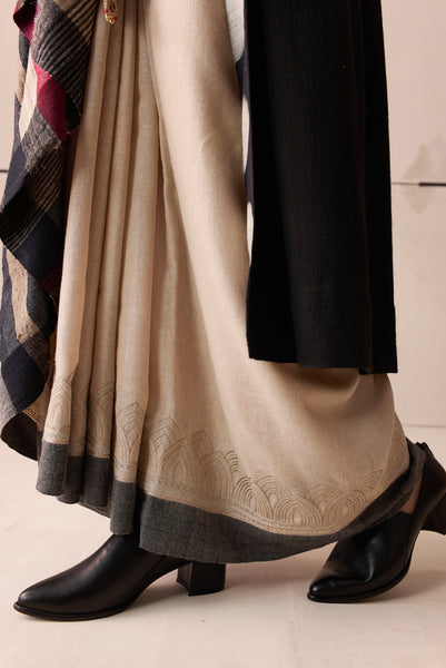 Black embroidered overcoat (E-09/TL-07)