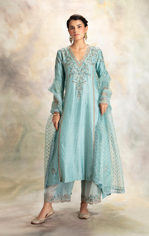 Enticing Aqua Multicolour Floral Embroidered Kurta Set ( KK-23A )