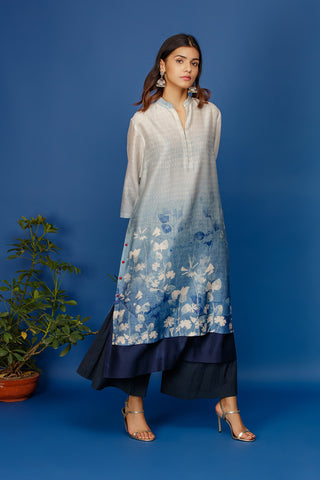 Floral Printed Kurta With Buttoned Down Side Slits. Ivory