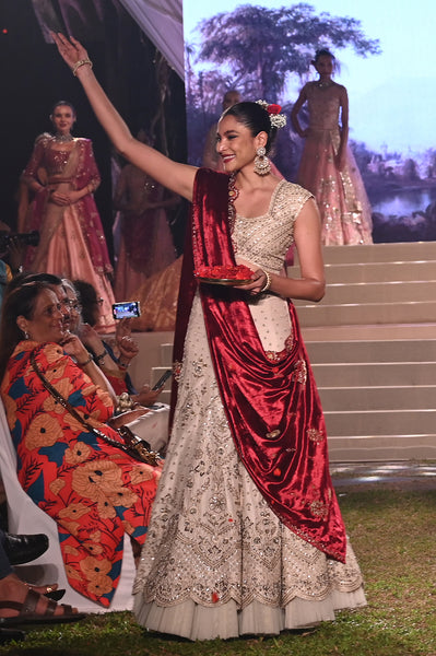 MAROON SILK VELVET EMBROIDERED DUSHALA (DUS-65)