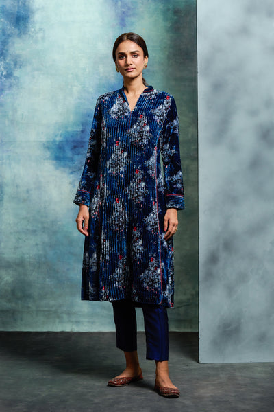 BLUE SILK VELVET EMBROIDERED TUNIC (1 PC)