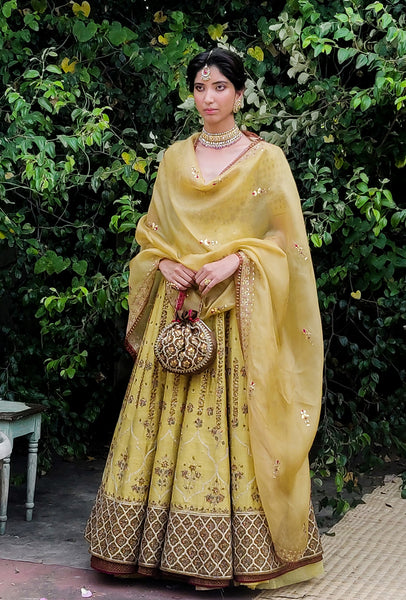 An Yellow gota embroidered Anarkali set (SK-32)