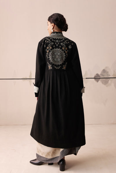 Black embroidered overcoat (E-09/TL-07)