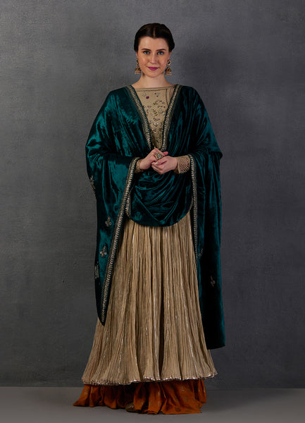 GREEN SILK VELVET EMBROIDERED DUSHALA ( DUS-54 )