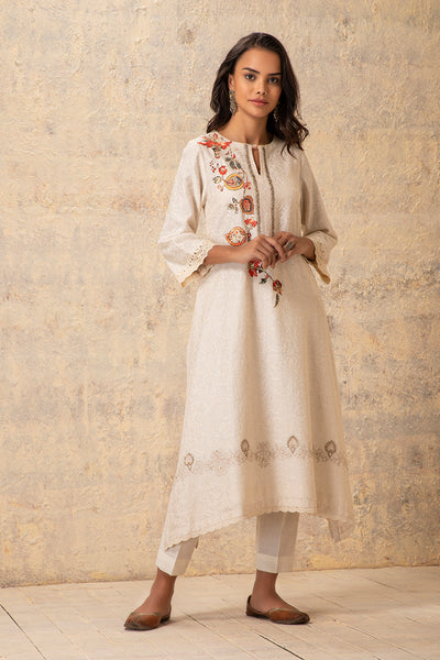 IVORY CHANDERI EMBROIDERED KURTA SET ( NR-01 )