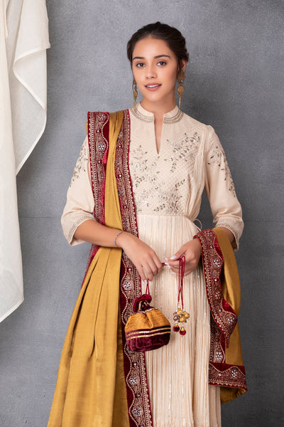 GOLD DUSHALA WITH MARRON EMBROIDERED BORDER (DUS-12/DUS)