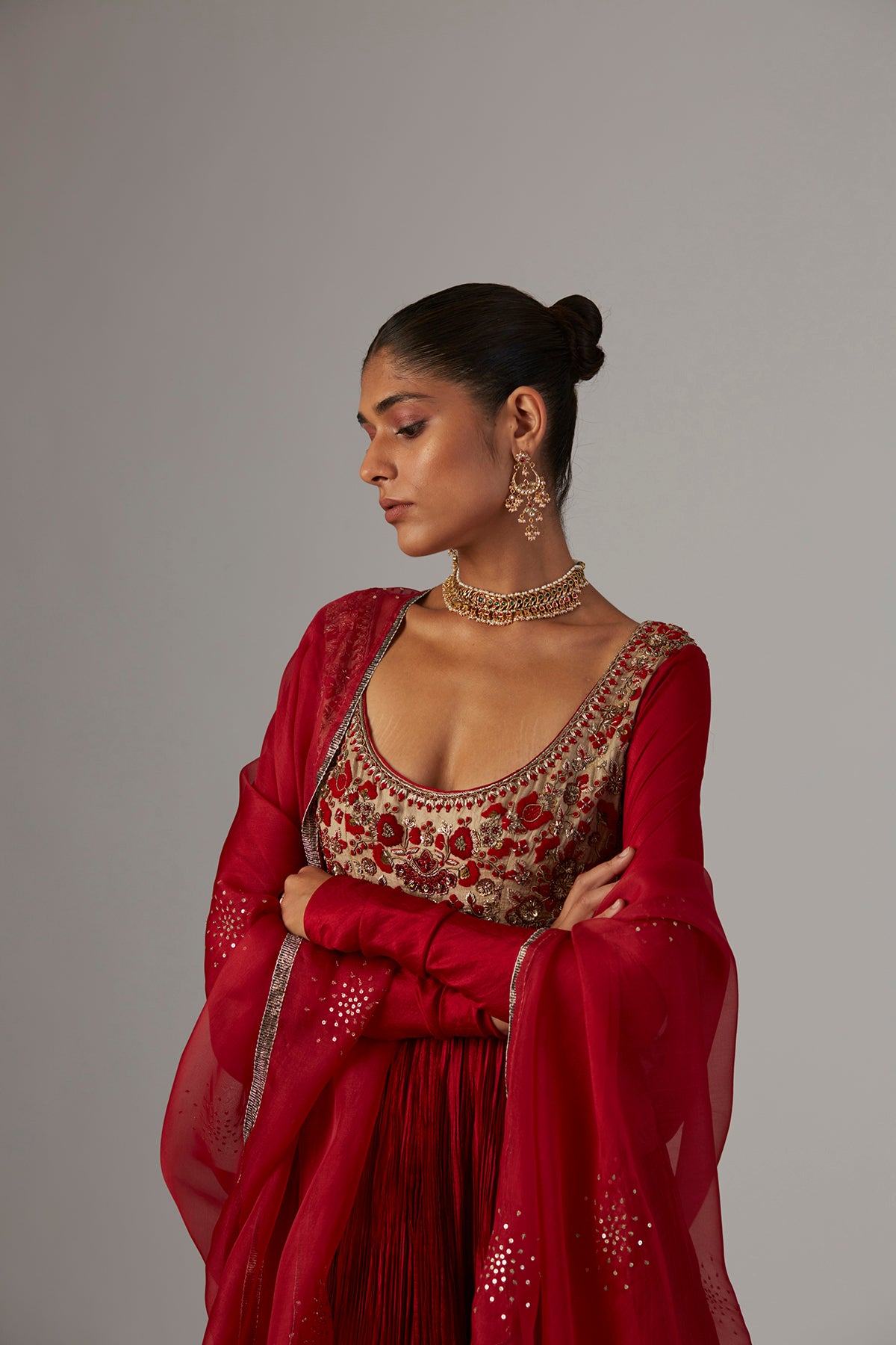 fashion tips try these earrings with Anarkali suit | Fashion Tips: अनारकली  सूट के साथ ट्राई करें ये इयररिंग्स, दिखेंगी सबसे खूबसूरत | Hindi News,  लाइफस्टाइल