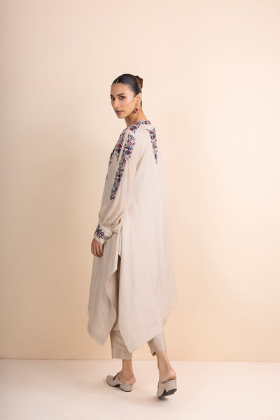 BEIGE FLAT CHIFFON MULTICOLOURED EMBROIDERED KURTA SET (2 PCS)