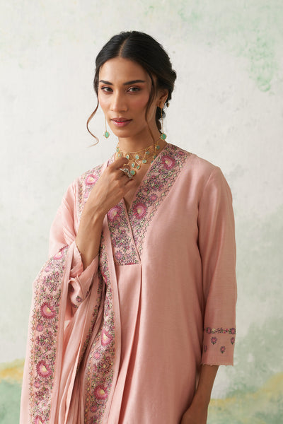 SOFT PINK CHANDERI EMB. KASHMIRA KURTA SET (3 PCS)