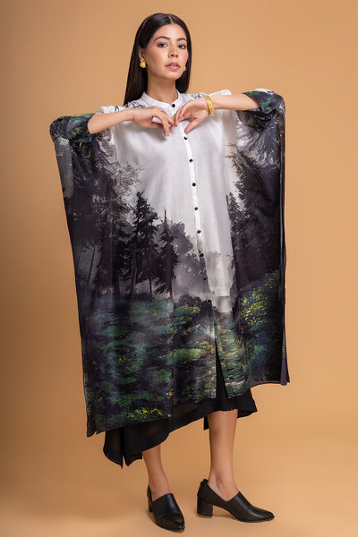 BLACK & WHITE CHANDERI PRINTED KAFTAAN (1 PC)