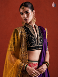 A STRIKING FUSION OF RICH COLOURS, INTRICATE GOLD CRAFTSMANSHIP AND TIMELESS TRADITIONAL ELEGANCE. (4PCS)