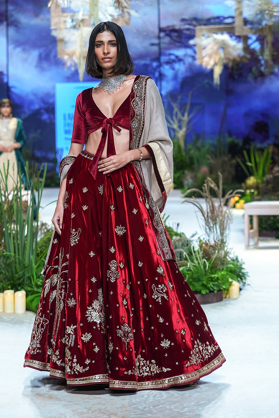 Buy Sainoor Women Free Size Gold,Green Self Design Velvet Lehenga Choli Set  Online at Best Prices in India - JioMart.