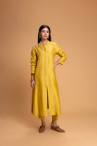 MUSTARD VISC. DUPION EMB. KURTA (2 PCS)