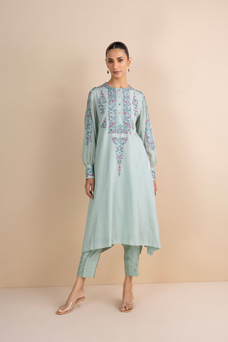 AQUA FLAT CHIFFON MULTICOLOURED EMBROIDERED KURTA SET (2 PCS)