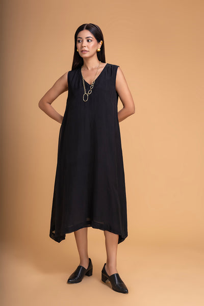 BLACK & WHITE CHANDERI PRINTED KAFTAAN (1 PC)