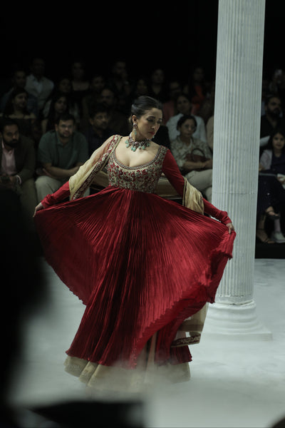 RED CRINKLED EMBROIDERED ANARKALI PAIRED WITH A GOLD TISSUE EMB SKIRT AND GOLD DUPATTA. (3 PCS)