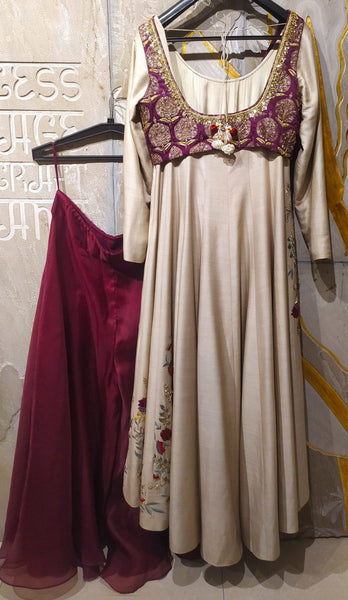 Toosh matin tussor floral embroidered anarkali set (SK-39/ANK +BLS+SHR)