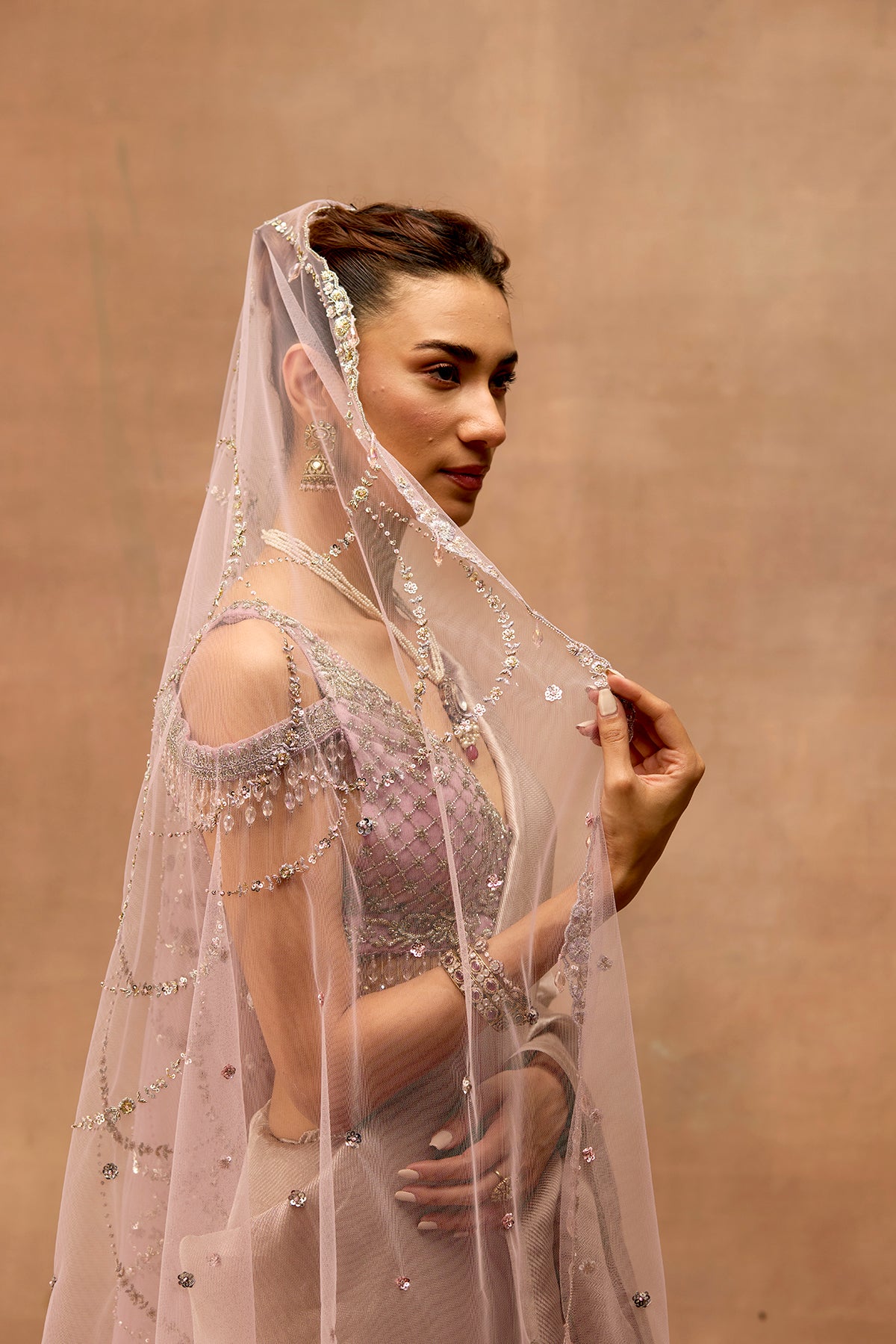 LILAC TULLE NET SCALLOP EMBROIDERED VEIL (FA-54B/VEIL) – Anju Modi
