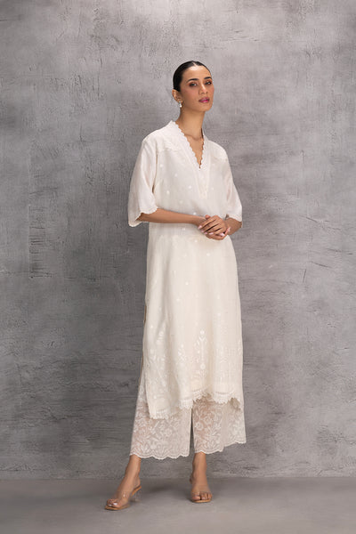 IVORY STRAIGHT EMBROIDERED SCALLOPED TUNIC  (1PC)