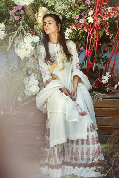 IVORY ANARKALI SET ( NR-05)