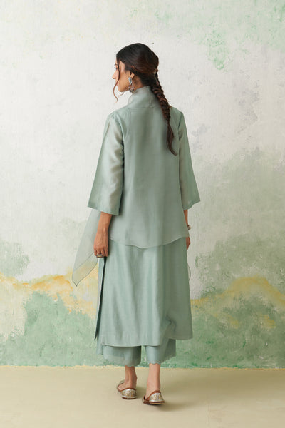 AQUA CHANDERI KASHMIRI EMB. KURTA SET (3 PCS)