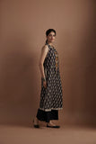 Ebony ivory printed & hand embroidered tunic (veg-13a/tnc)