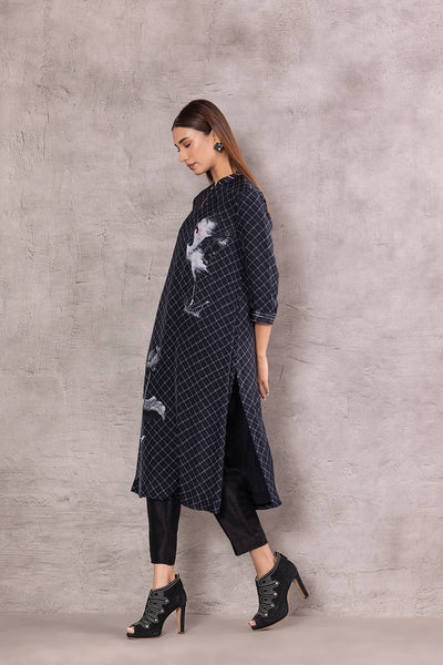 BLACK CHIFFON CHECK WITH SWAN PRINTED TUNIC (BW-03B)