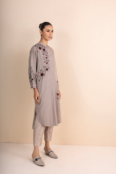 BEIGE EMBROIDERED KURTA SET (2 PCS)