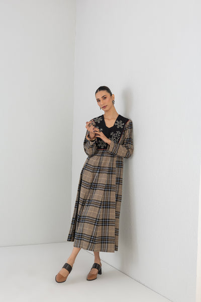 MULTICOLOR SOFT WOOLEN CHEQUERED TUNIC (1 PC)