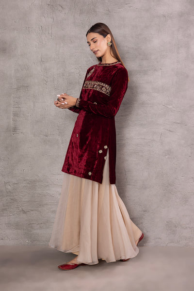 MAROON VELVET EMBROIDERED KURTA WITH TOOSH ORGANZA SHARARA & MATCHING EMBROIDERED DUPATTA