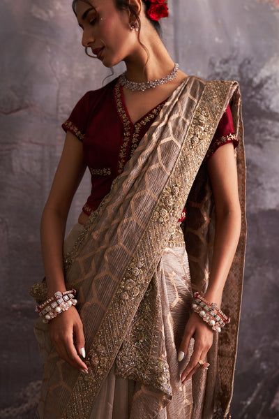 MAROON MUSHROO EMBROIDERED KOTI WITH BROWN CRUSH TISSUE ORGANZA EMBROIDERED TWO PIECE SAREE SET (5 PCS)