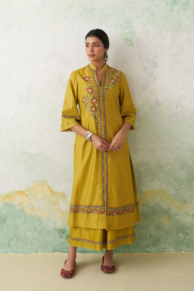 LIME GREEN CHANDERI EMB. KASHMIRA KURTA SET (3 PCS)