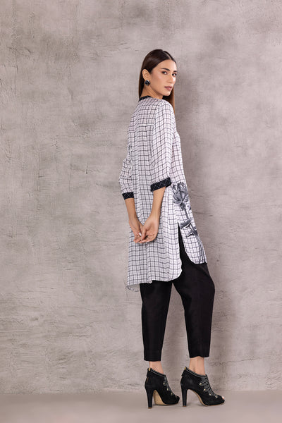 IVORY CHIFFON CHECK WITH SWAN PRINTED TUNIC (BW-03A)