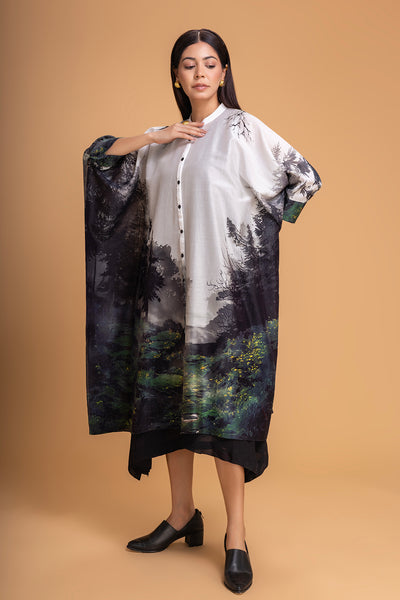 BLACK & WHITE CHANDERI PRINTED KAFTAAN (1 PC)