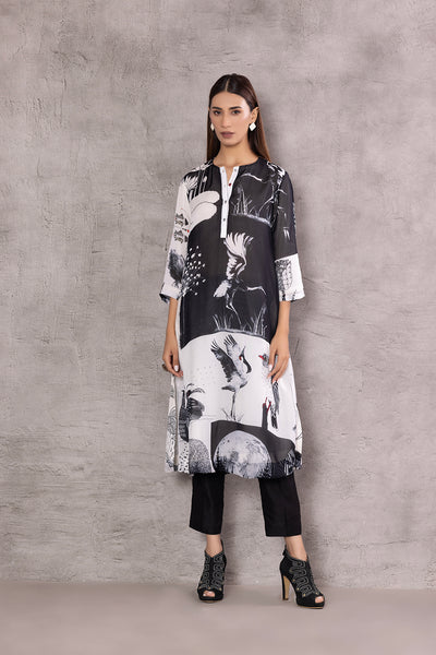 MONOCHROME CHIFFON BOTANICAL PRINTED TUNIC (BW-10A)